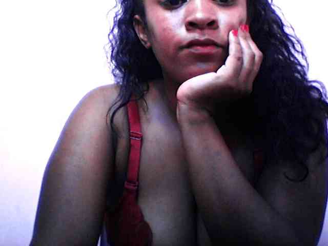 silviaLaBombe webcam