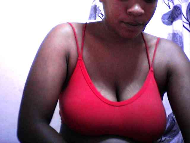 silviaLaBombe webcam