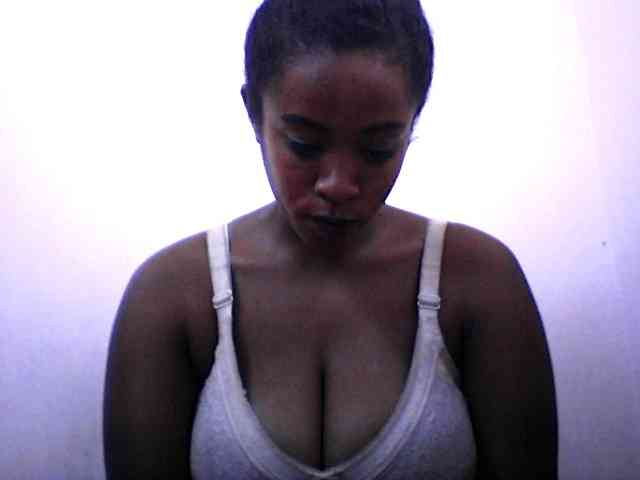 silviaLaBombe webcam