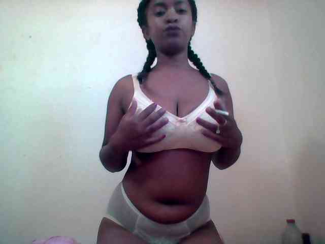 silviaLaBombe webcam