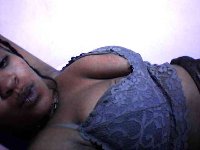 silviaLaBombe webcam