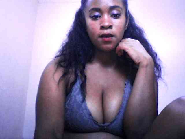 silviaLaBombe webcam