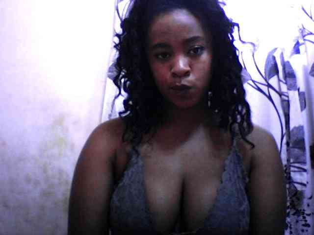 silviaLaBombe webcam