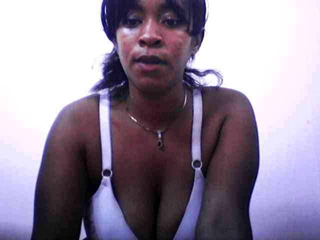 silviaLaBombe silviaLaBombe