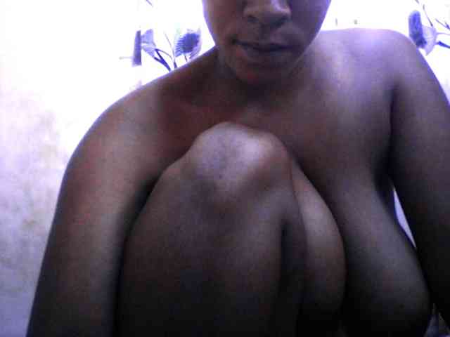 silviaLaBombe webcam