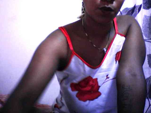 silviaLaBombe webcam