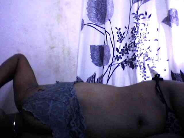 silviaLaBombe webcam