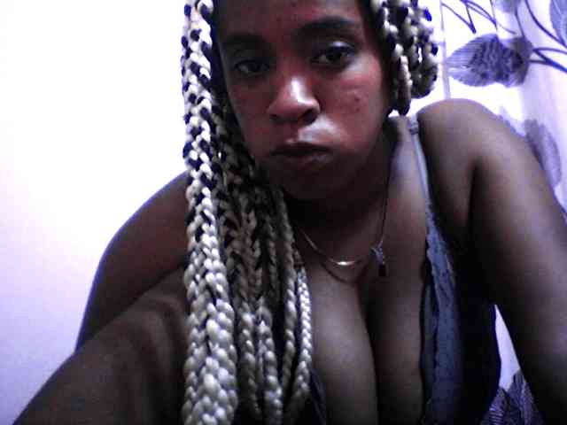 silviaLaBombe webcam