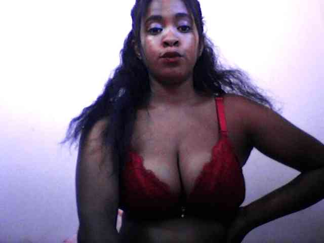 silviaLaBombe webcam