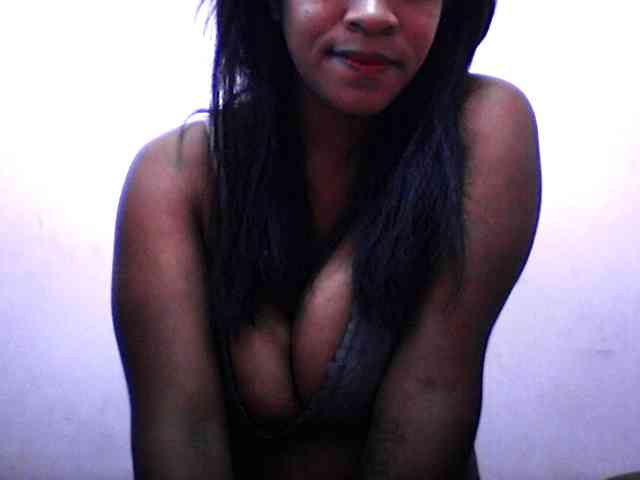 silviaLaBombe webcam