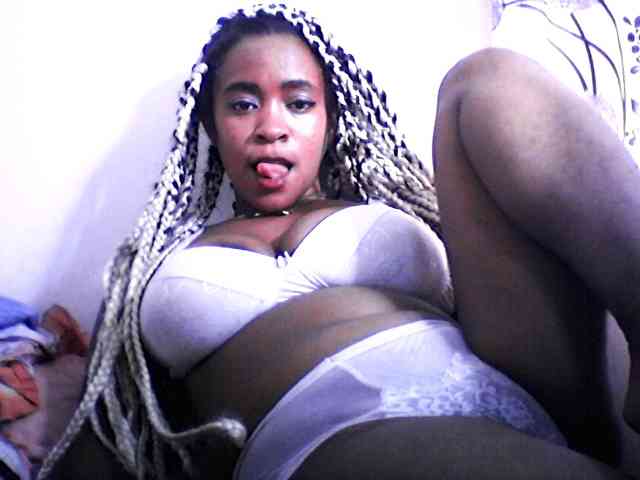 silviaLaBombe webcam