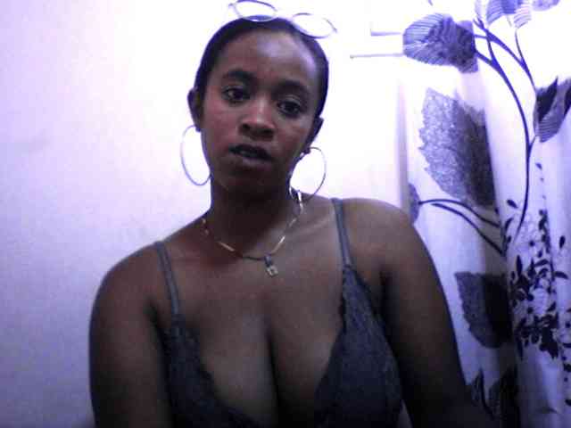 silviaLaBombe webcam