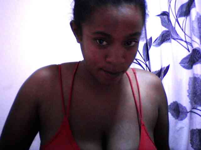 silviaLaBombe webcam