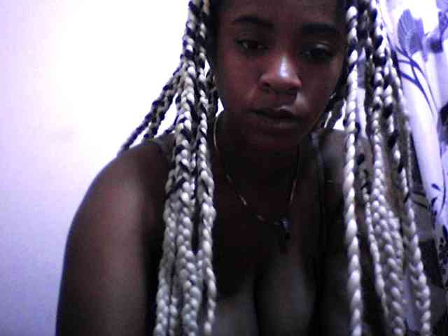 silviaLaBombe webcam