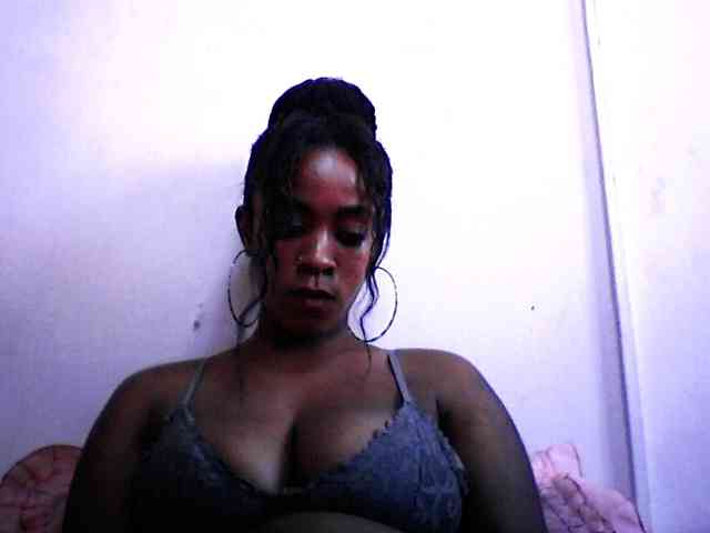 silviaLaBombe webcam