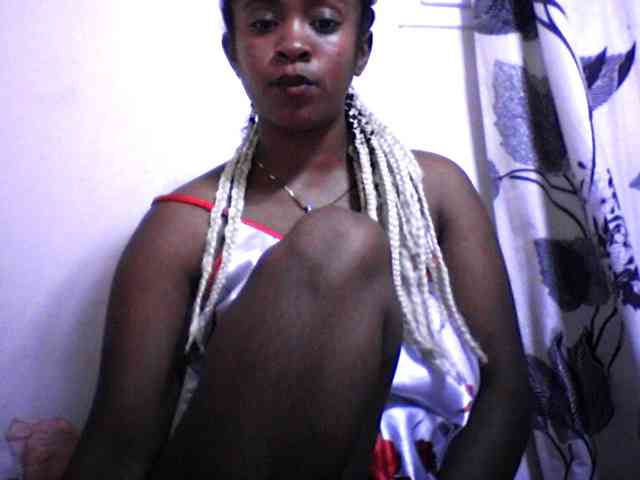 silviaLaBombe webcam