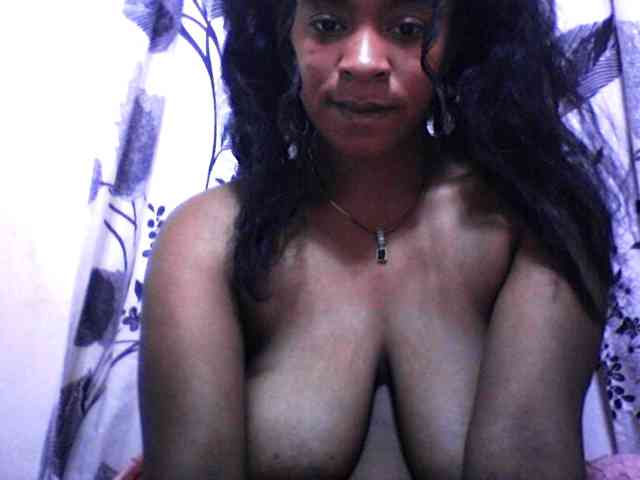 silviaLaBombe webcam