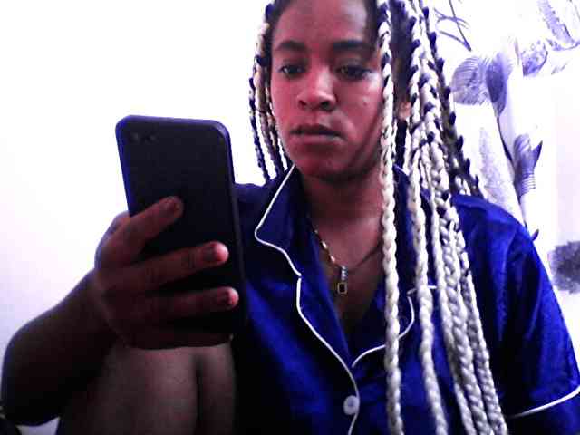 silviaLaBombe webcam