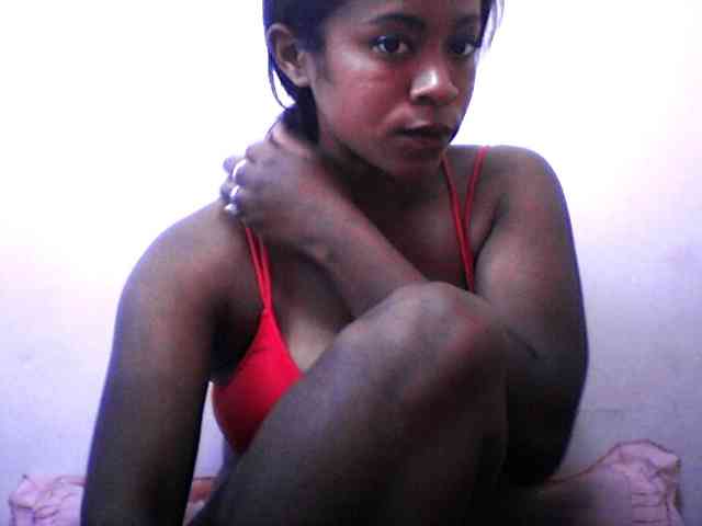 silviaLaBombe webcam