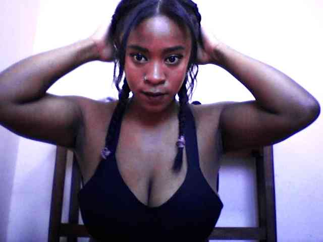 silviaLaBombe webcam