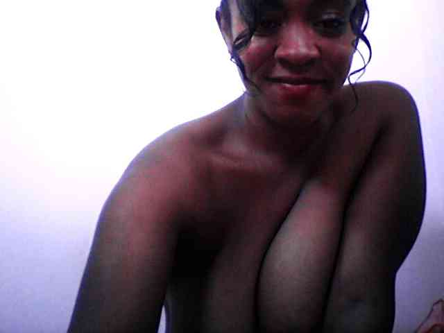 silviaLaBombe silviaLaBombe