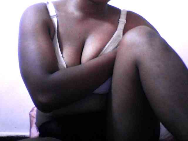 silviaLaBombe webcam