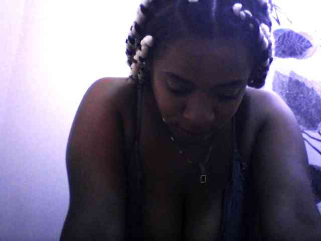 silviaLaBombe webcam