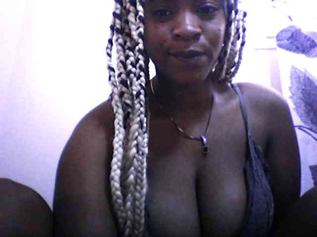 silviaLaBombe webcam