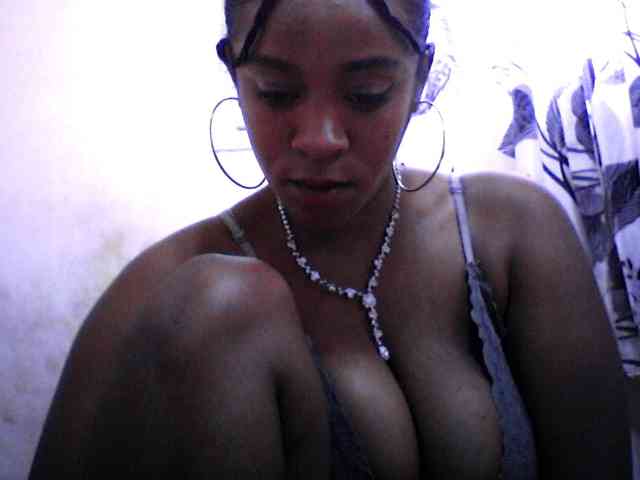 silviaLaBombe Live Webcam on BongaCams