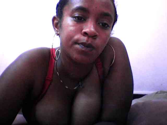 silviaLaBombe webcam