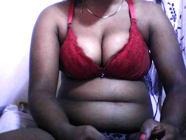 silviaLaBombe webcam