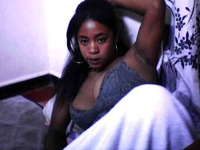 silviaLaBombe webcam