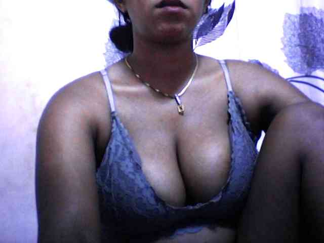 silviaLaBombe webcam