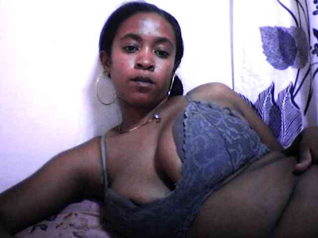 silviaLaBombe webcam
