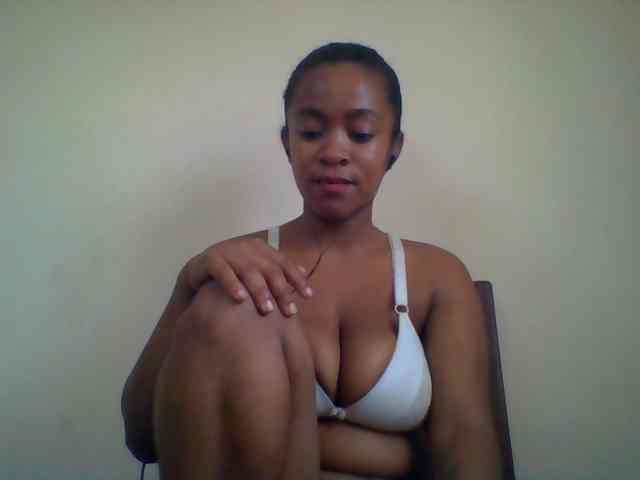 silviaLaBombe webcam