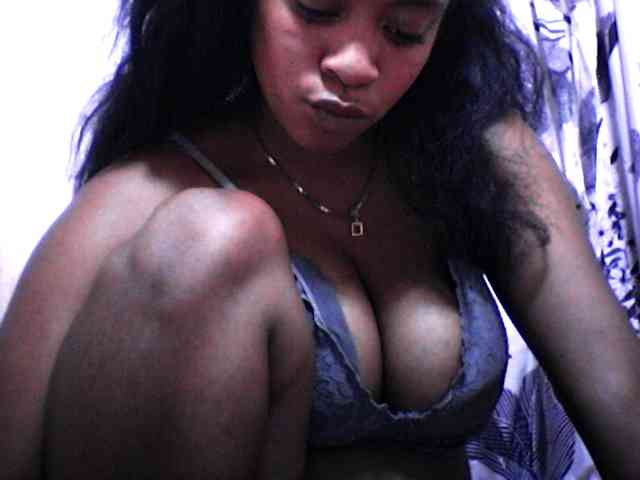 silviaLaBombe webcam