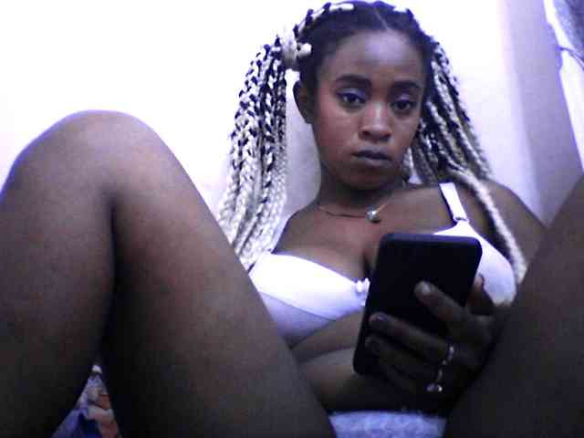 silviaLaBombe webcam