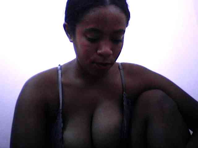 silviaLaBombe webcam