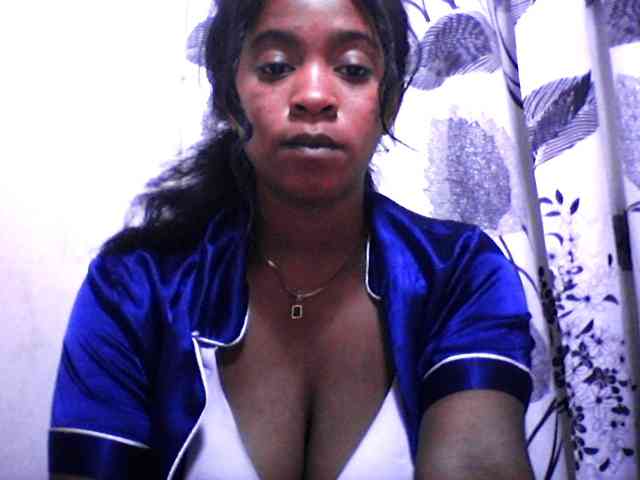 silviaLaBombe webcam