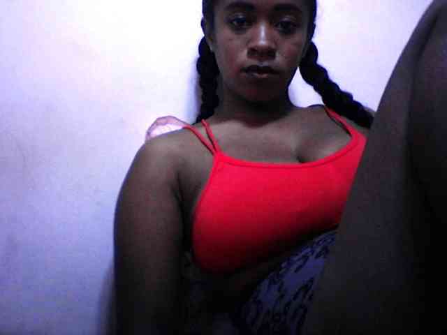 silviaLaBombe webcam