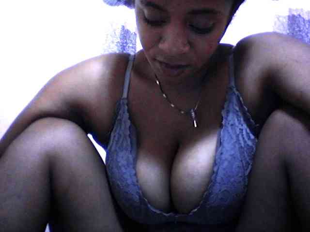 silviaLaBombe webcam