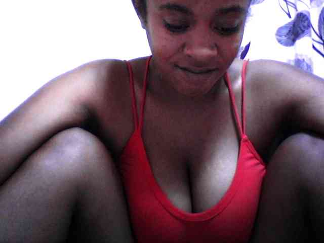 silviaLaBombe webcam