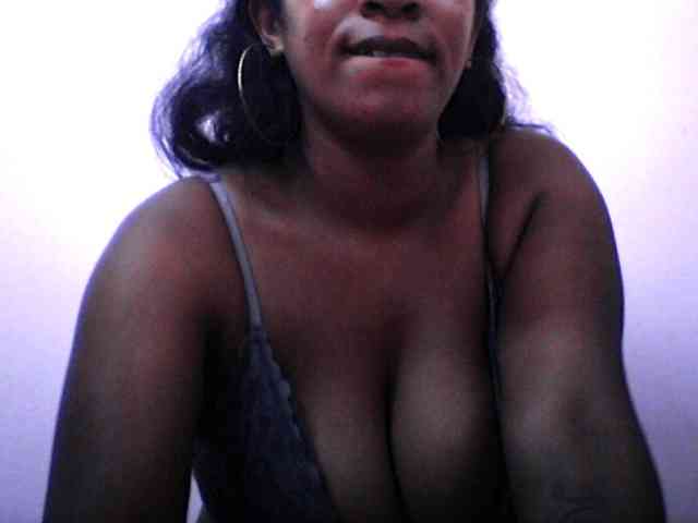 silviaLaBombe webcam