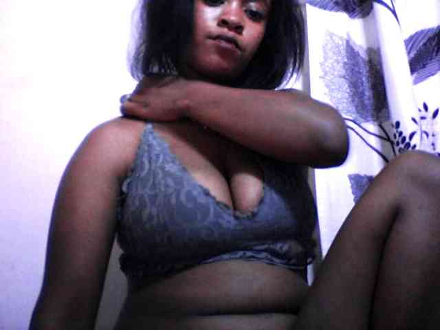 silviaLaBombe webcam