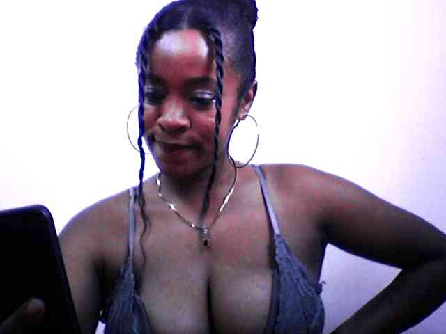 silviaLaBombe webcam