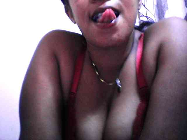 silviaLaBombe webcam