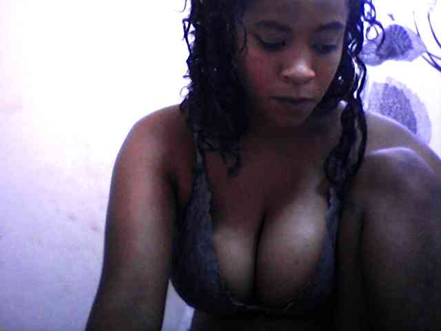 silviaLaBombe silviaLaBombe