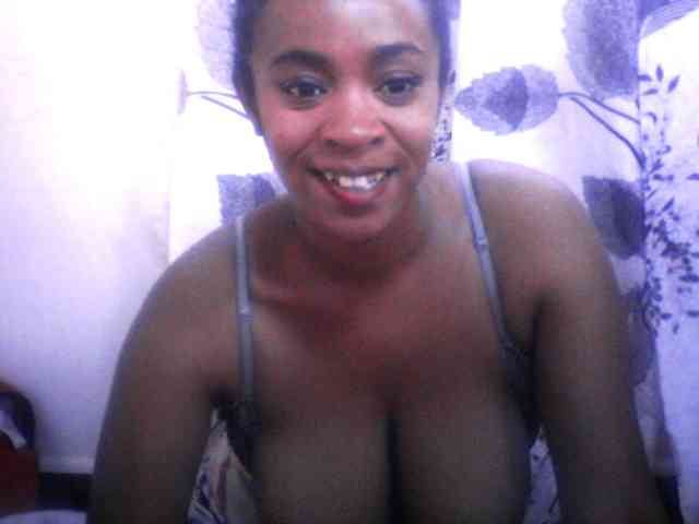 silviaLaBombe silviaLaBombe