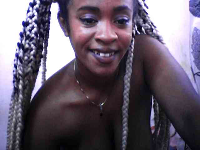 silviaLaBombe webcam