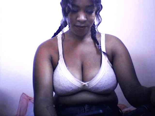 silviaLaBombe webcam